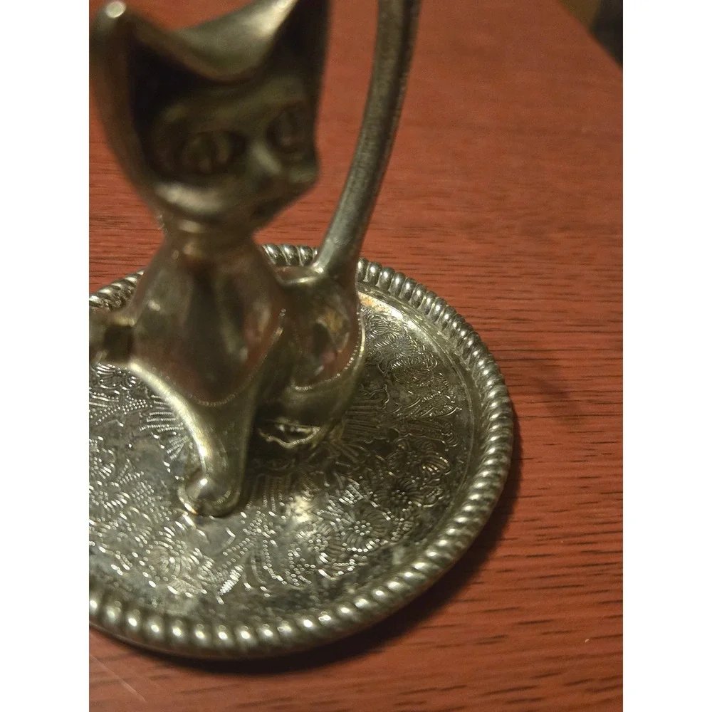 Vintage Silver Tone Metal Cat Ring Holder Trinket Dish Floral Etched Base